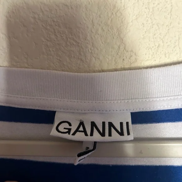 Ganni Blue and White Striped Logo Tee Shirt V Neck Size Medium - Picture 5 of 7